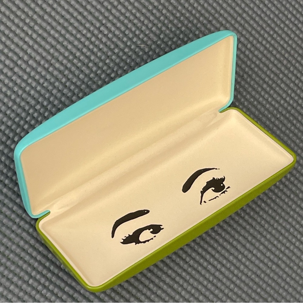 EUC Kate Spade New York Eyewear Stylish Hard Protective Case With Cleaning Cloth - Picture 11 of 17